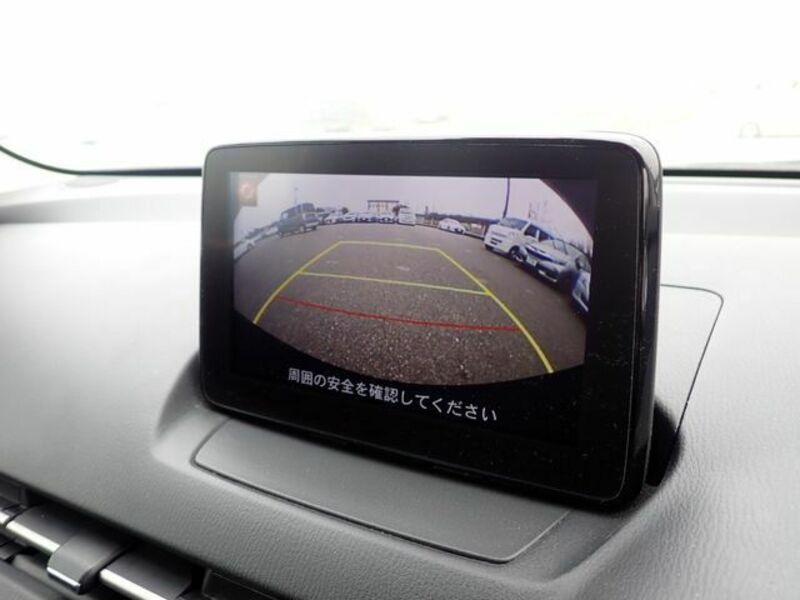 MAZDA2