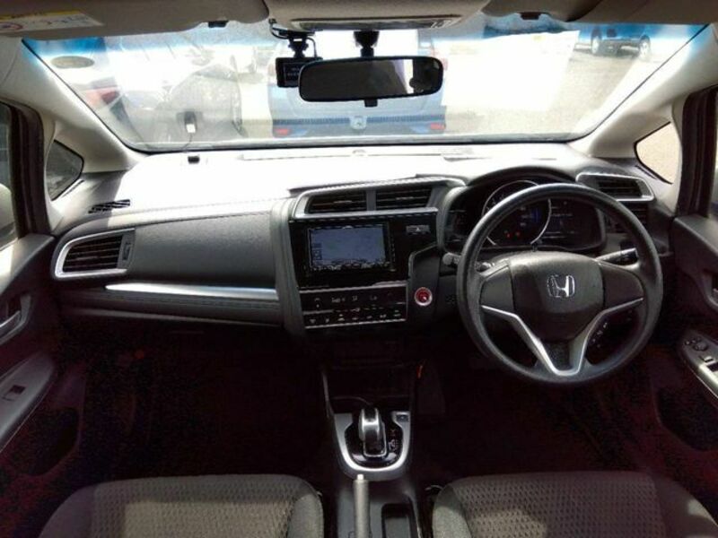 FIT HYBRID-1