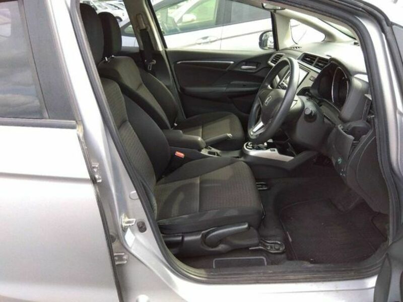FIT HYBRID-3