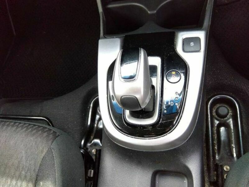 FIT HYBRID-9