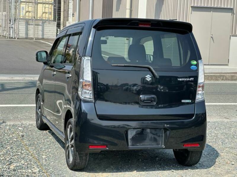 WAGON R-3
