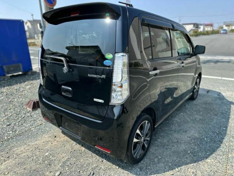WAGON R-14