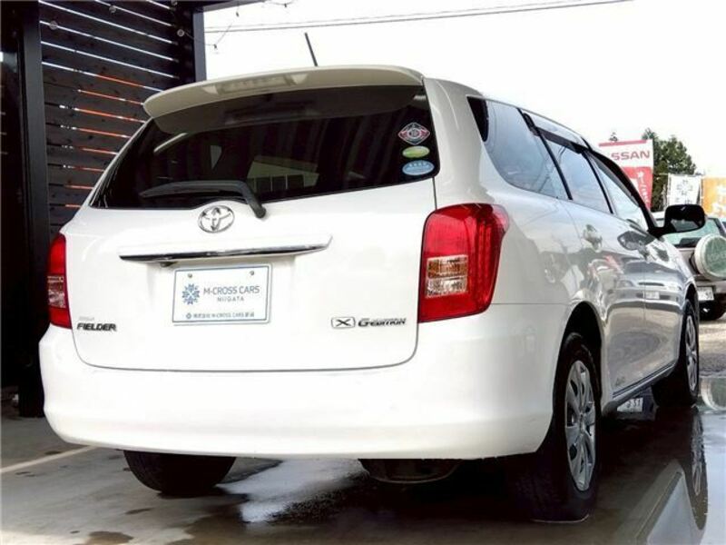 COROLLA FIELDER