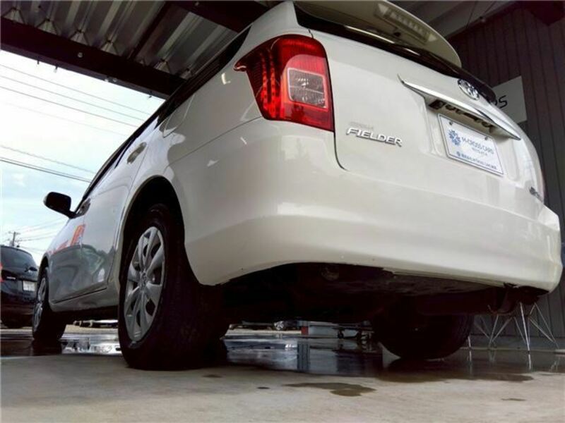COROLLA FIELDER