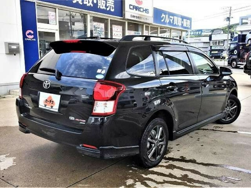 COROLLA FIELDER
