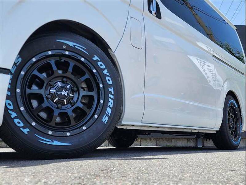 HIACE VAN