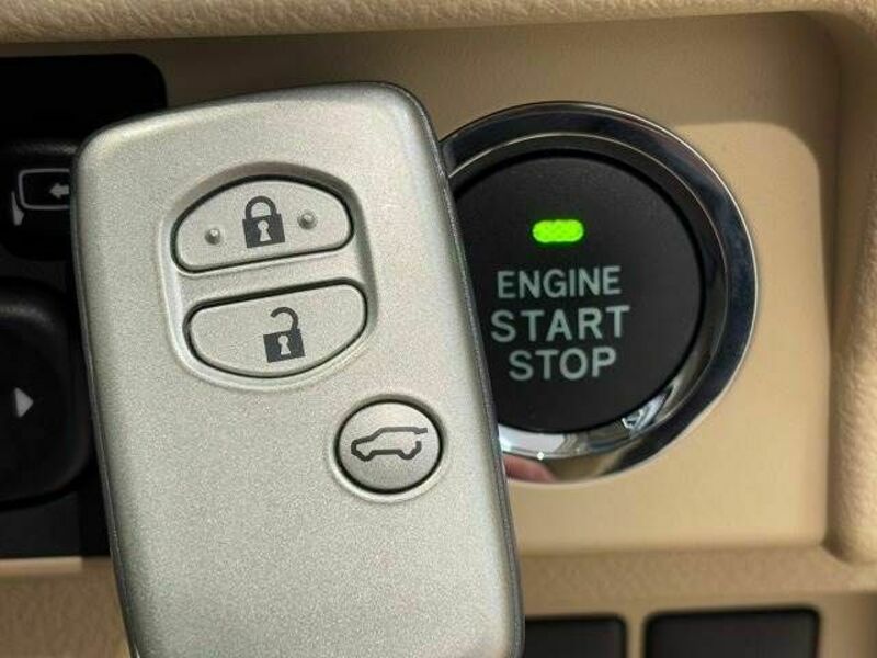 LAND CRUISER PRADO-7