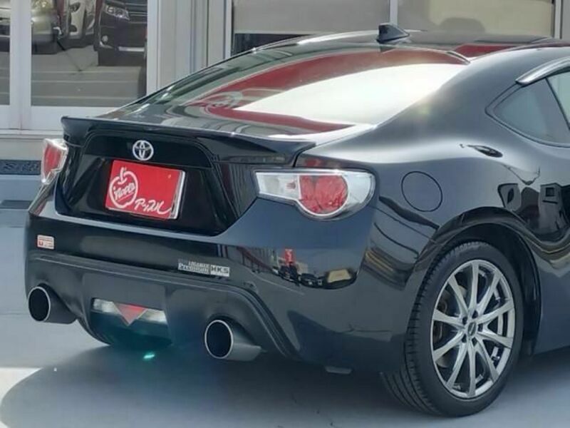 86
