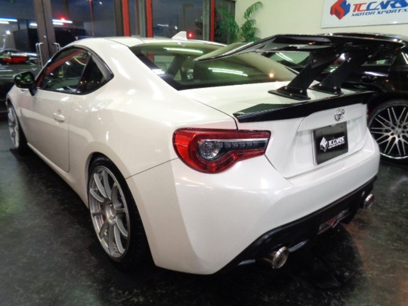 86