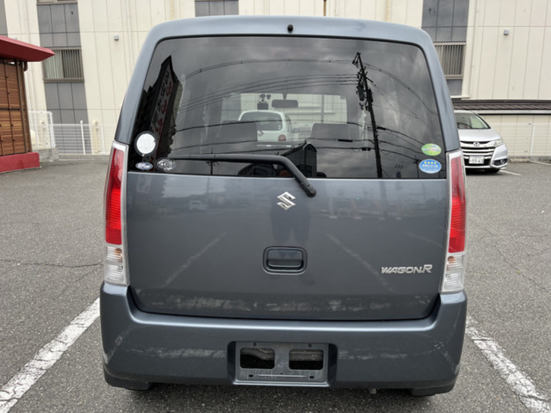 WAGON R