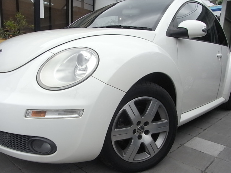 NEW BEETLE