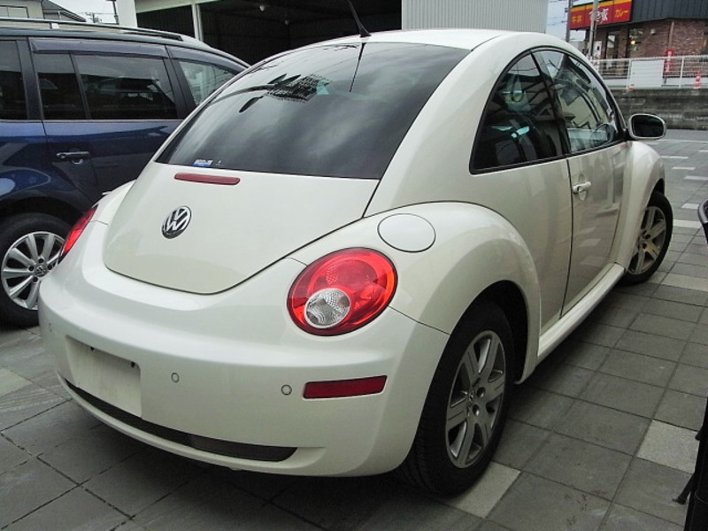 NEW BEETLE