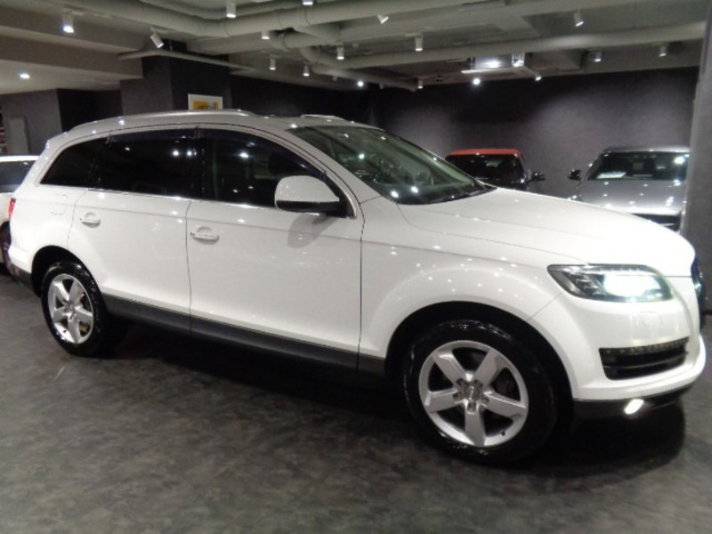 Q7