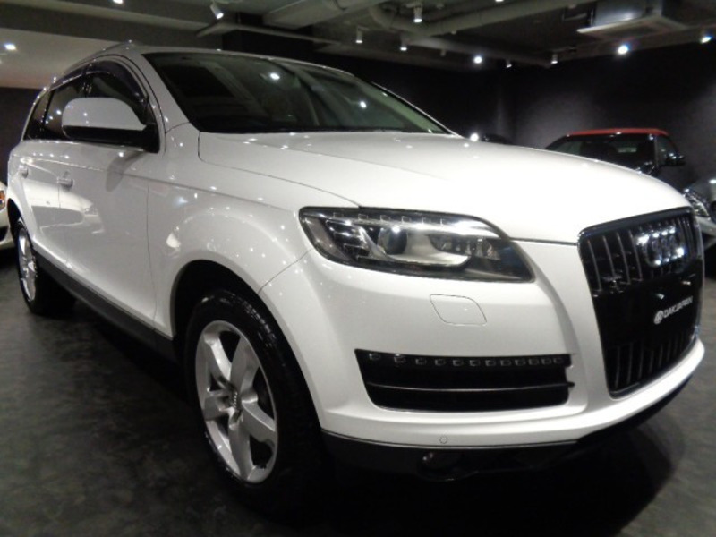Q7