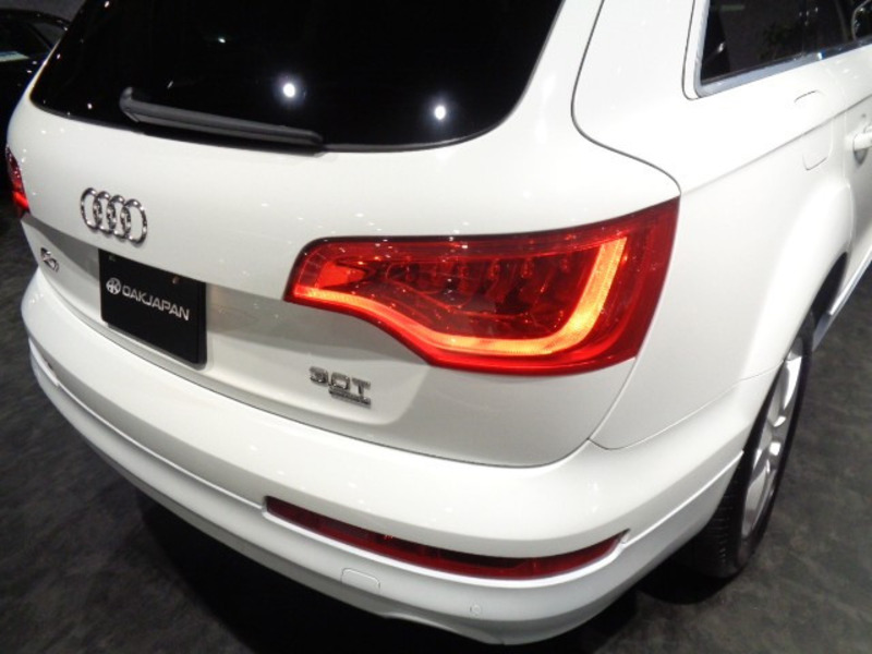 Q7