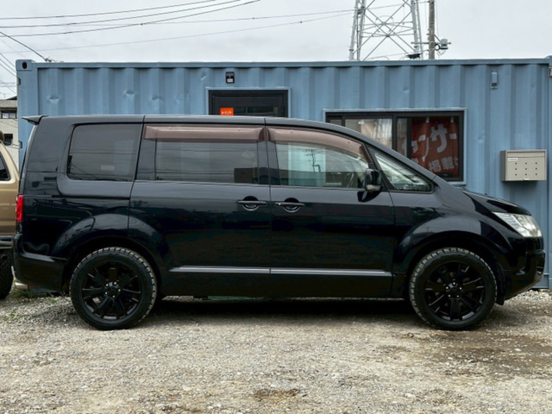 DELICA D5