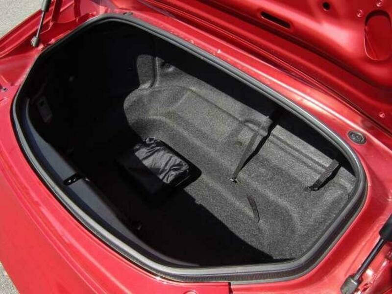 ROADSTER-10