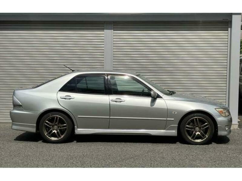 ALTEZZA-8