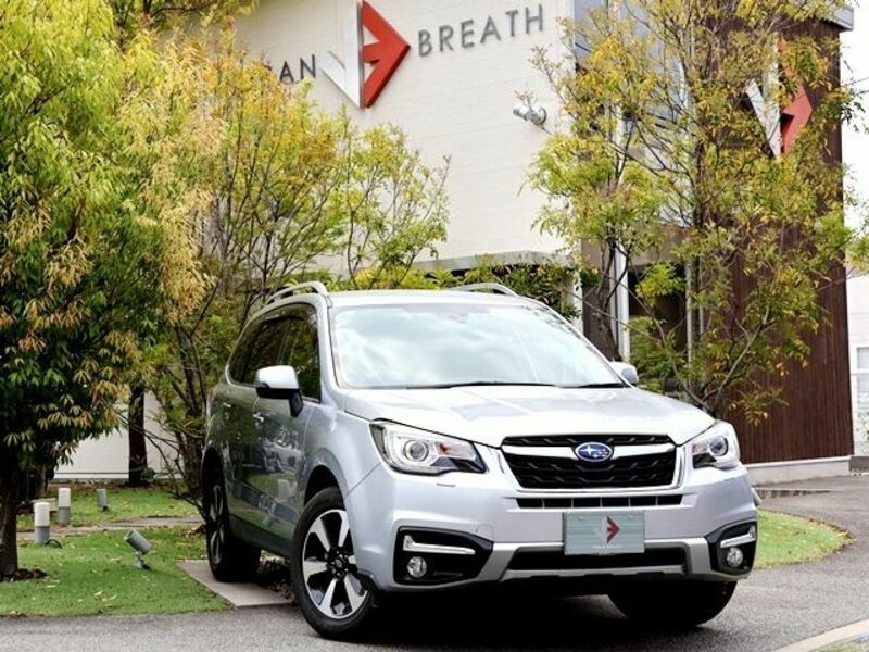 SUBARU　FORESTER