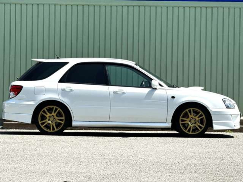 IMPREZA SPORTSWAGON