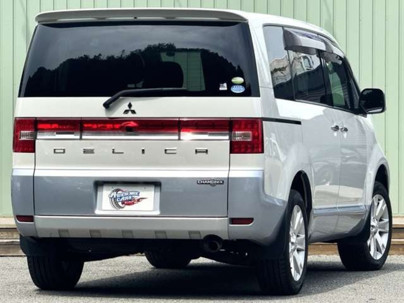 DELICA D5