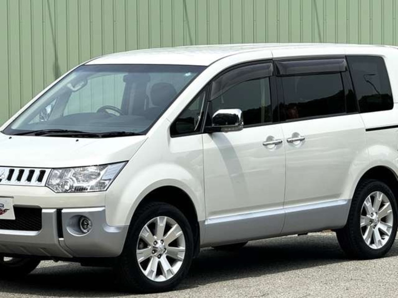 DELICA D5