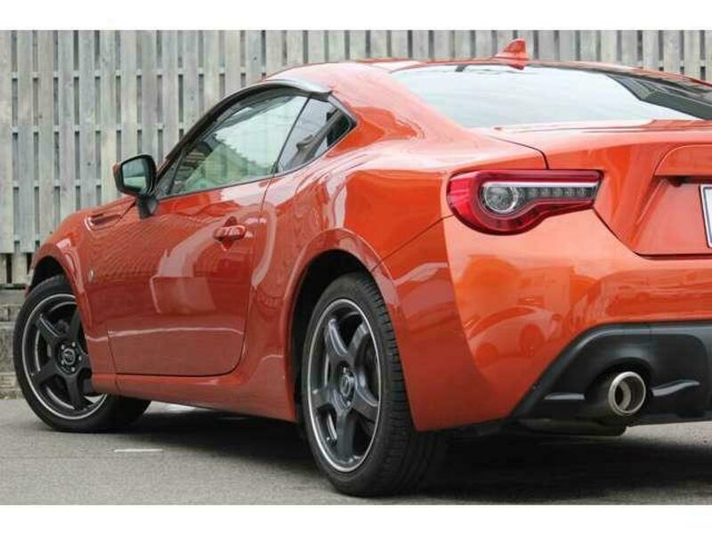 86