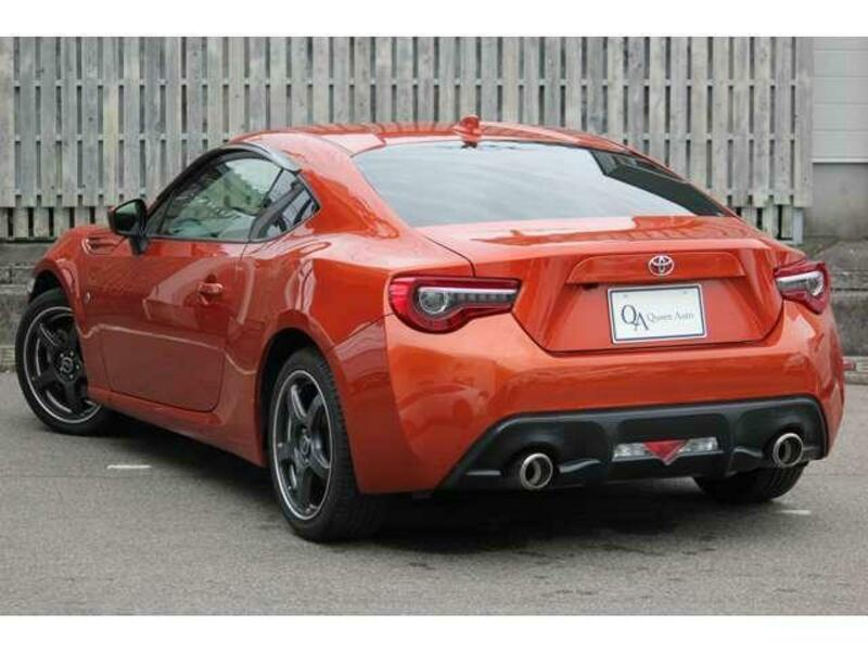 86