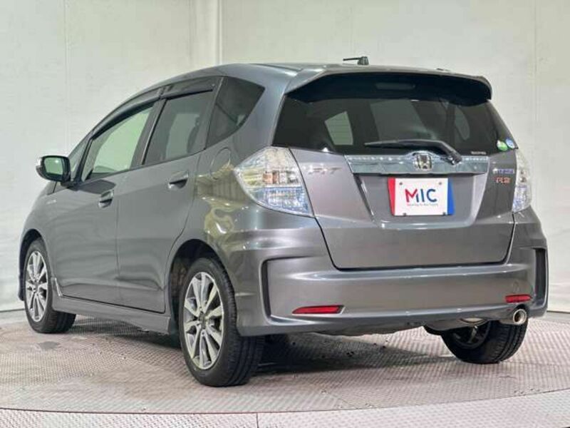 FIT HYBRID