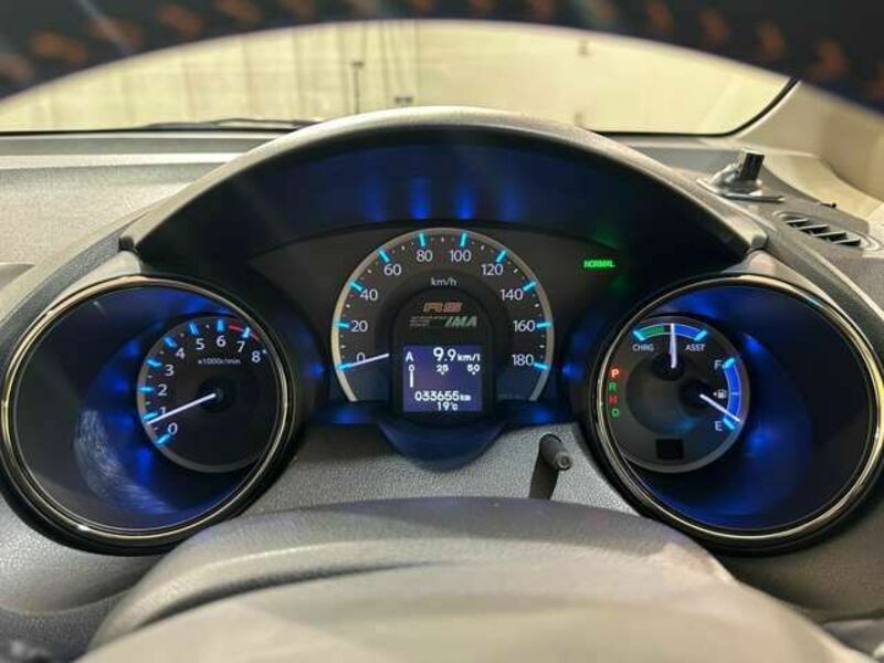FIT HYBRID