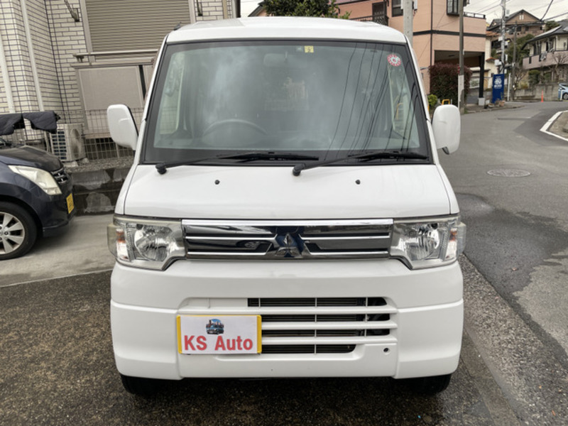 MINICAB VAN