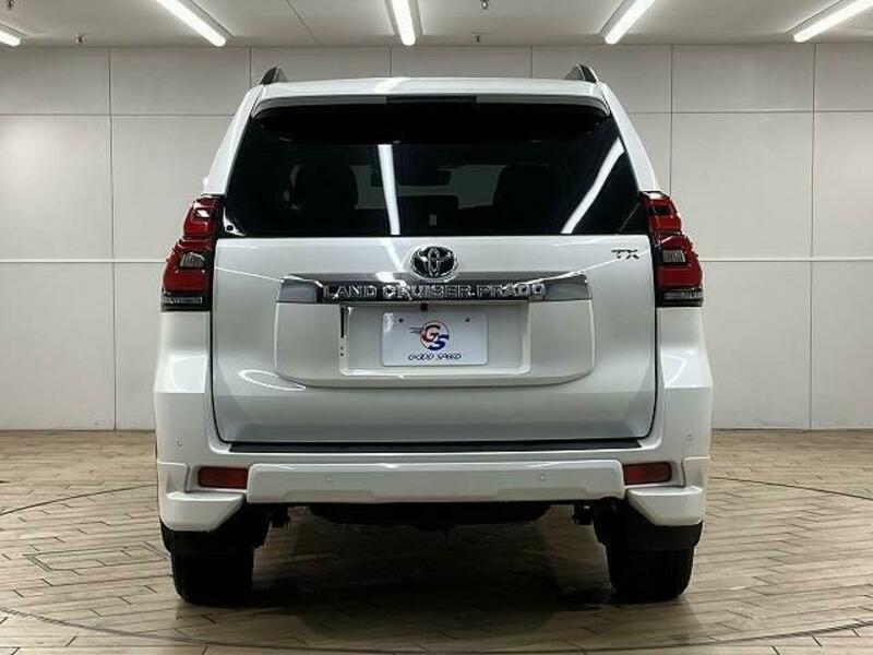 LAND CRUISER PRADO-14