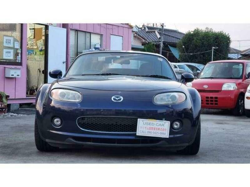 ROADSTER