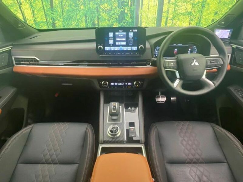 OUTLANDER PHEV