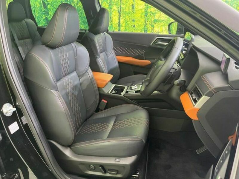 OUTLANDER PHEV