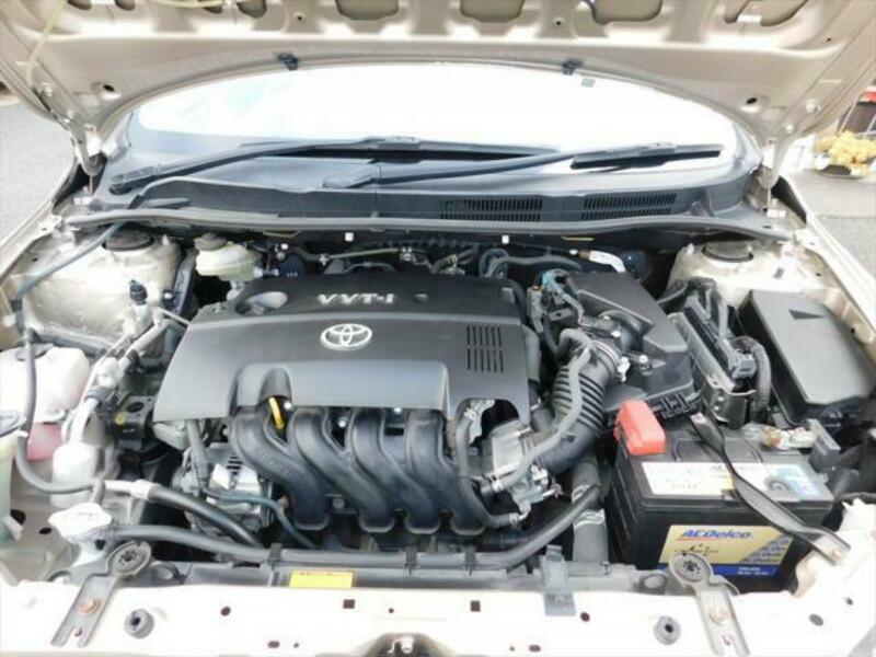 COROLLA AXIO