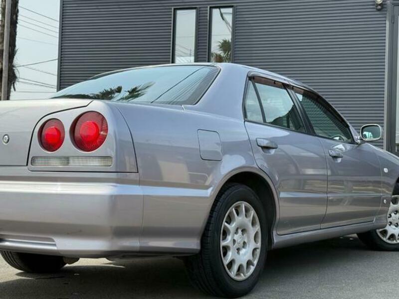 SKYLINE