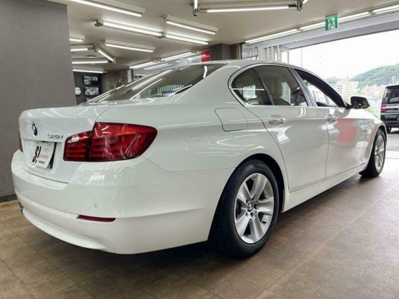 5 SERIES