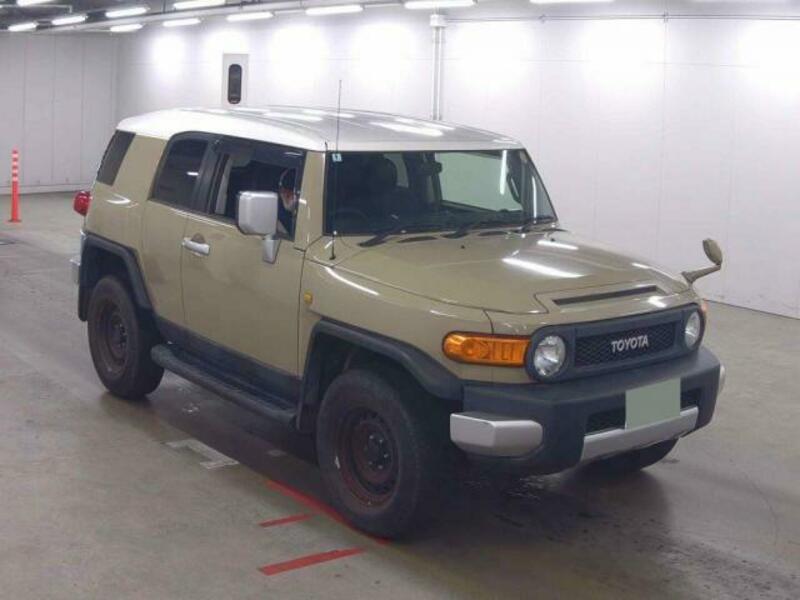 FJ CRUISER-0
