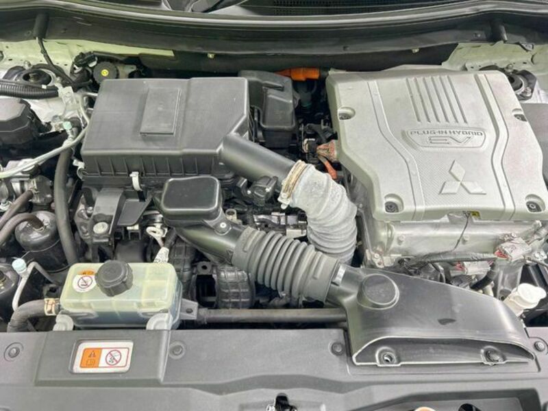 OUTLANDER PHEV