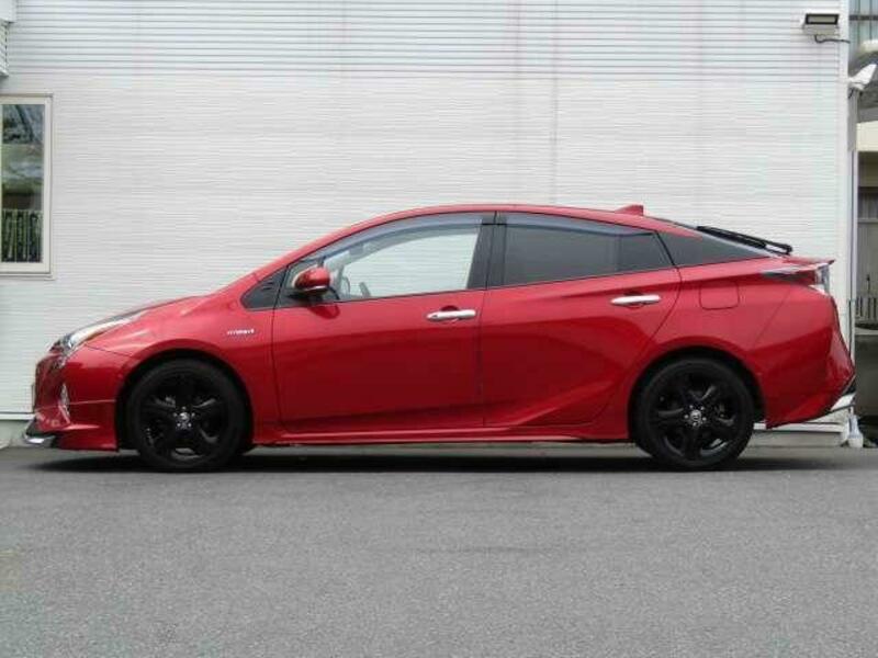 PRIUS-9