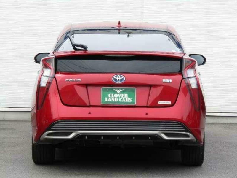 PRIUS-10