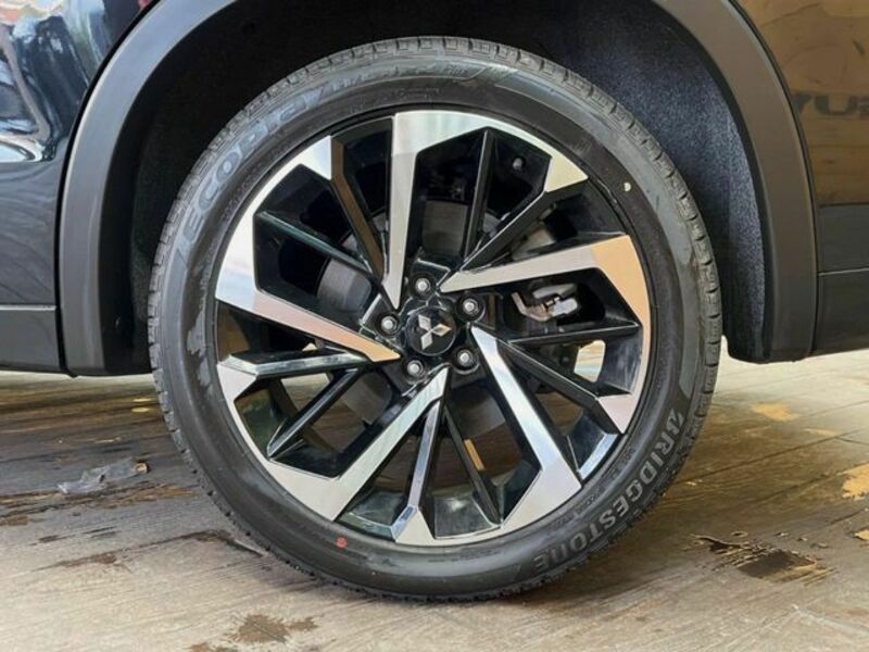 OUTLANDER PHEV