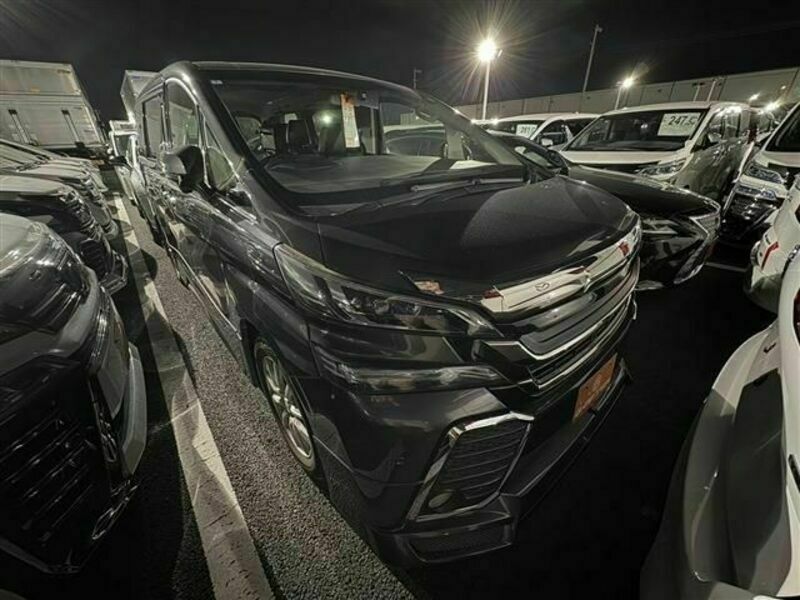 TOYOTA VELLFIRE