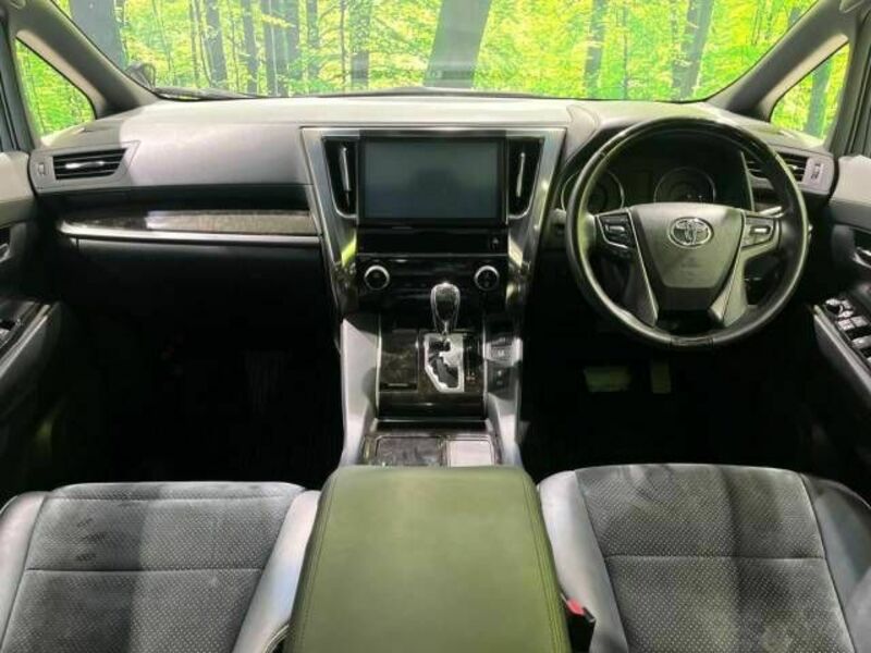 VELLFIRE-1