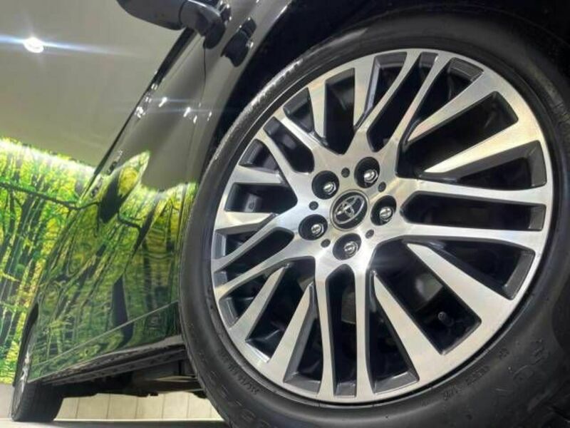 VELLFIRE-12