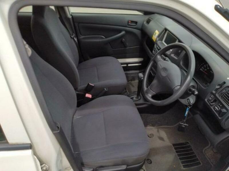 PROBOX VAN