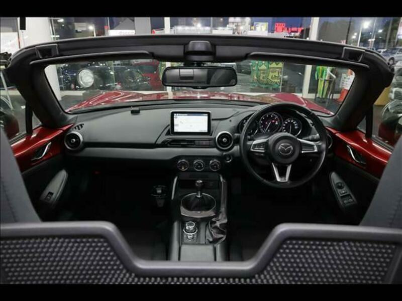 ROADSTER-2