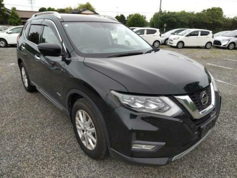 X-TRAIL