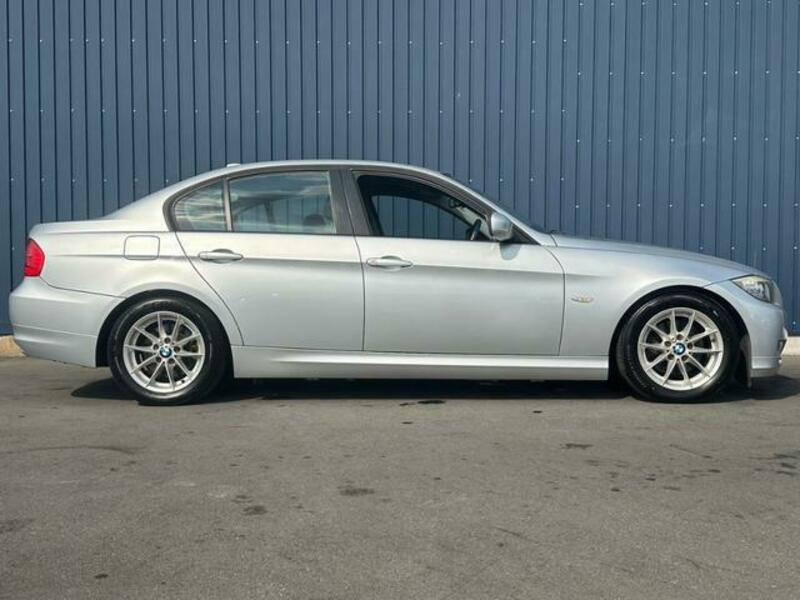 3 SERIES